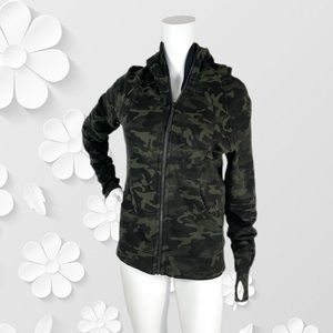 NWOT Lululemon Incognito Camo Scuba Hoodie 6